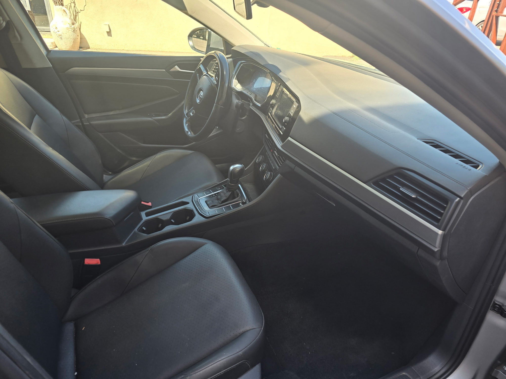 Volkswagen Jetta photo 5