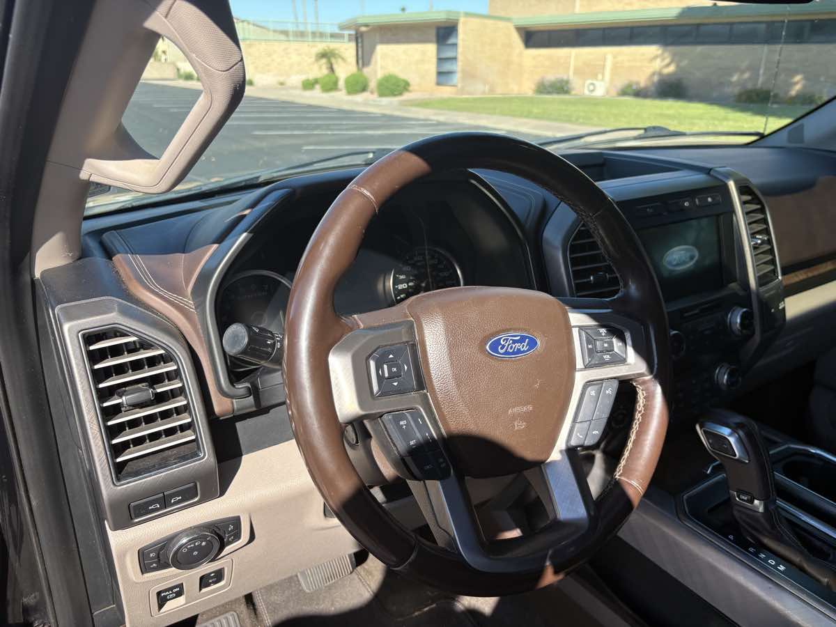 Ford F-150 photo 14