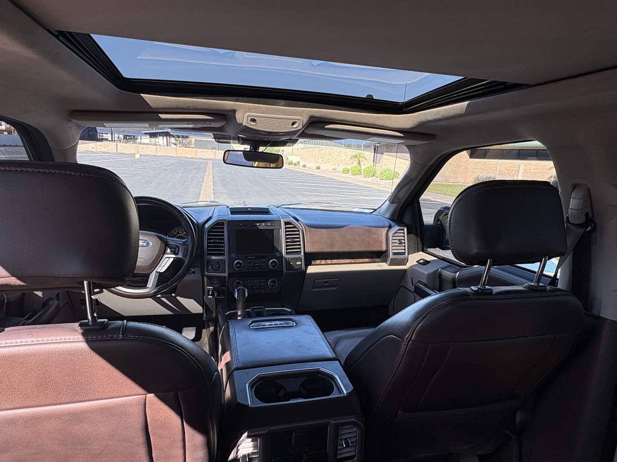 Ford F-150 photo 17