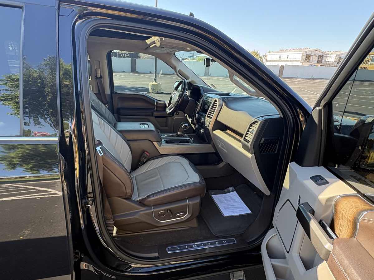 Ford F-150 photo 25