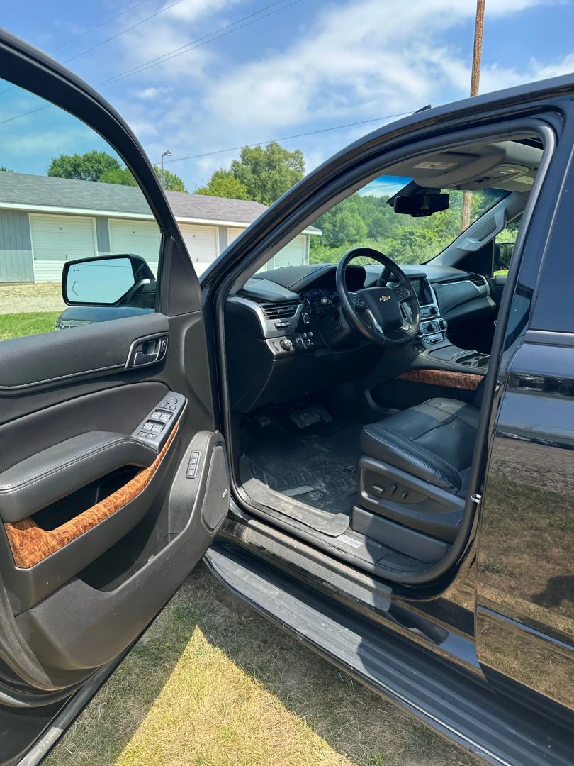 2018 Chevrolet Tahoe Premier photo 11