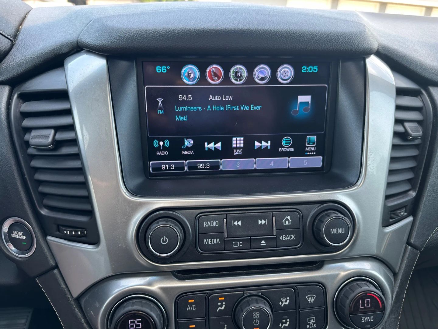 2018 Chevrolet Tahoe Premier photo 23
