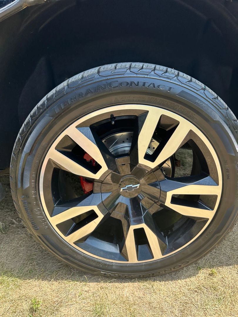 2018 Chevrolet Tahoe Premier photo 32