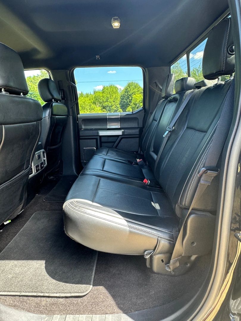 2019 Ford F-150 Lariat photo 26