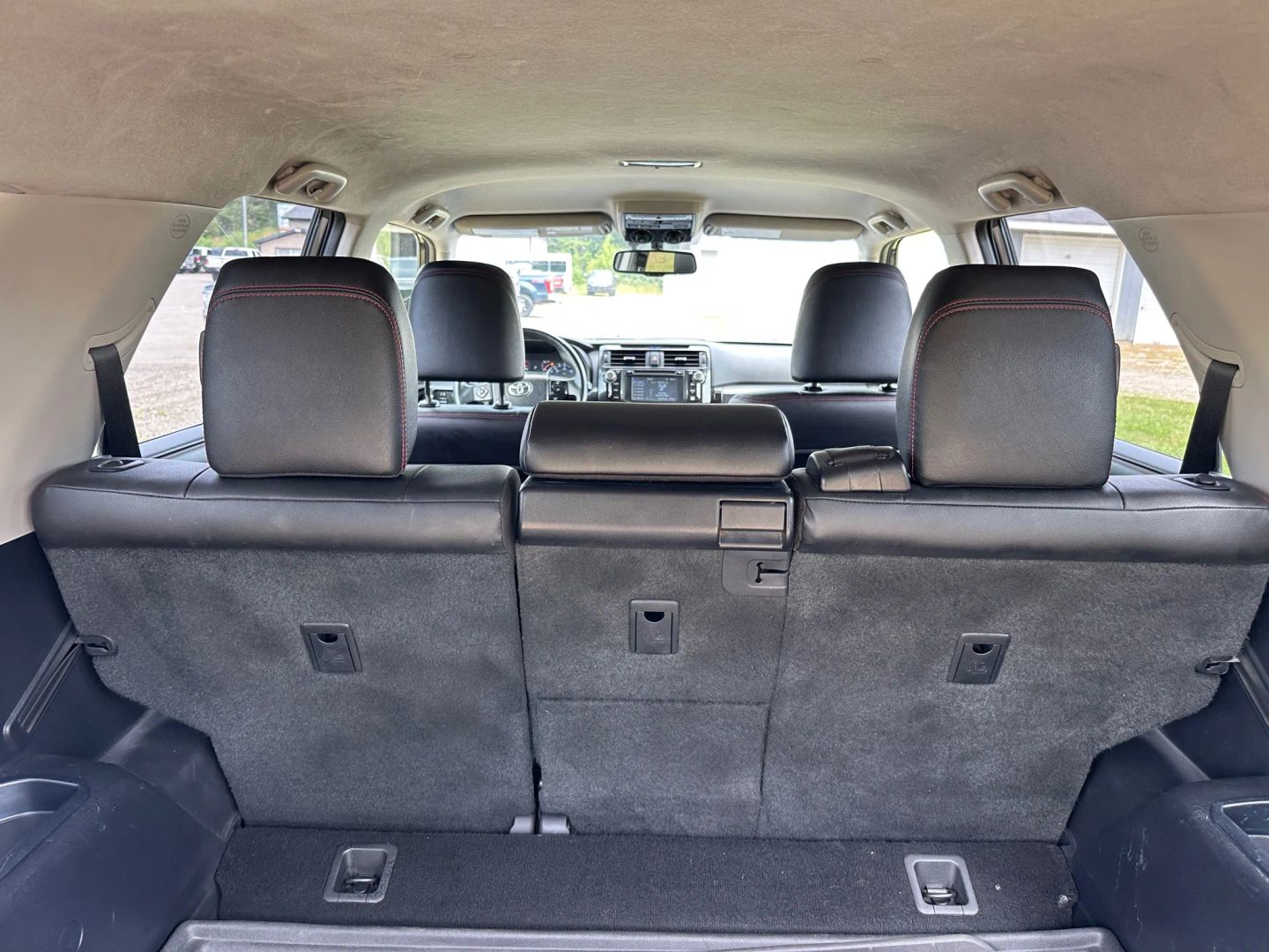 2016 Toyota 4Runner TRD Pro photo 10