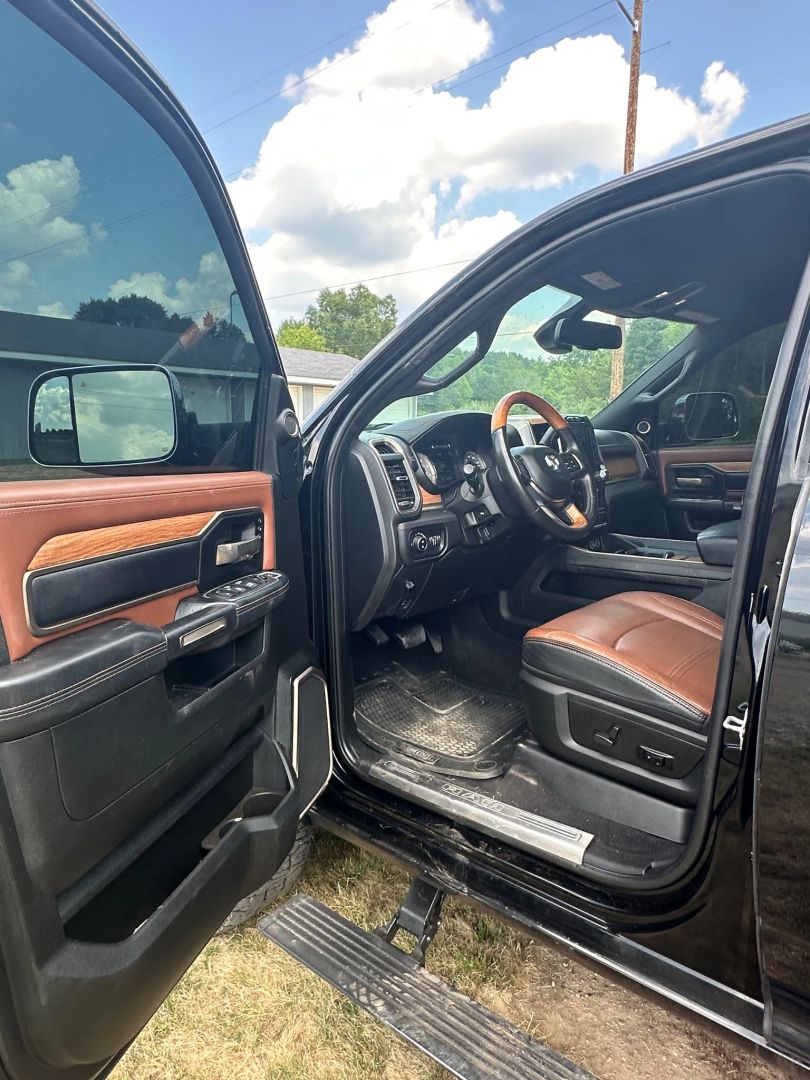 2021 Ram 2500 Longhorn photo 12