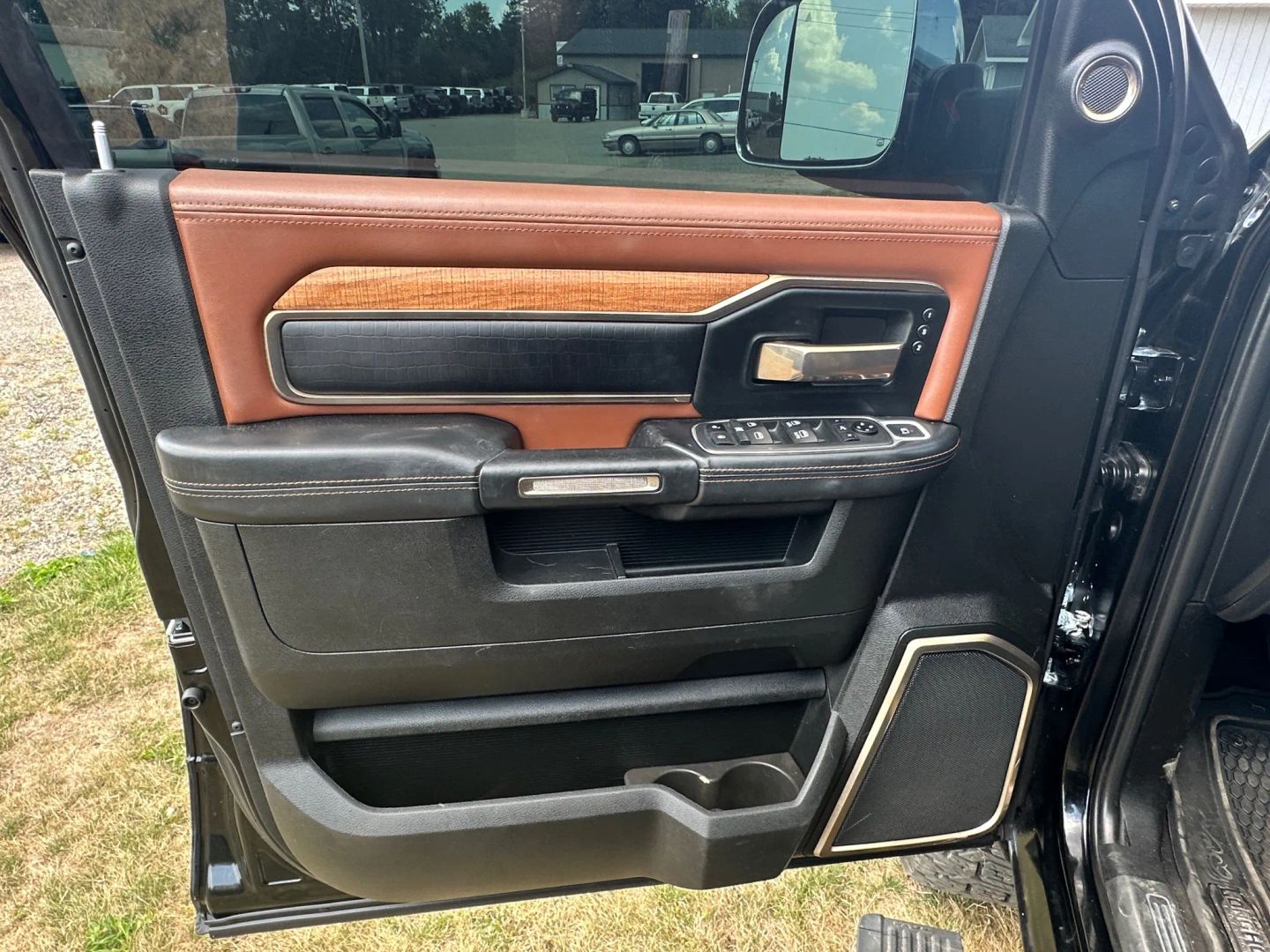 2021 Ram 2500 Longhorn photo 14