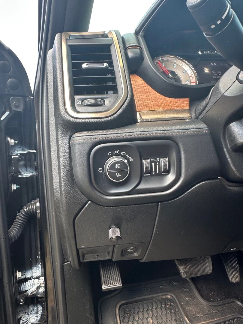2021 Ram 2500 Longhorn photo 15
