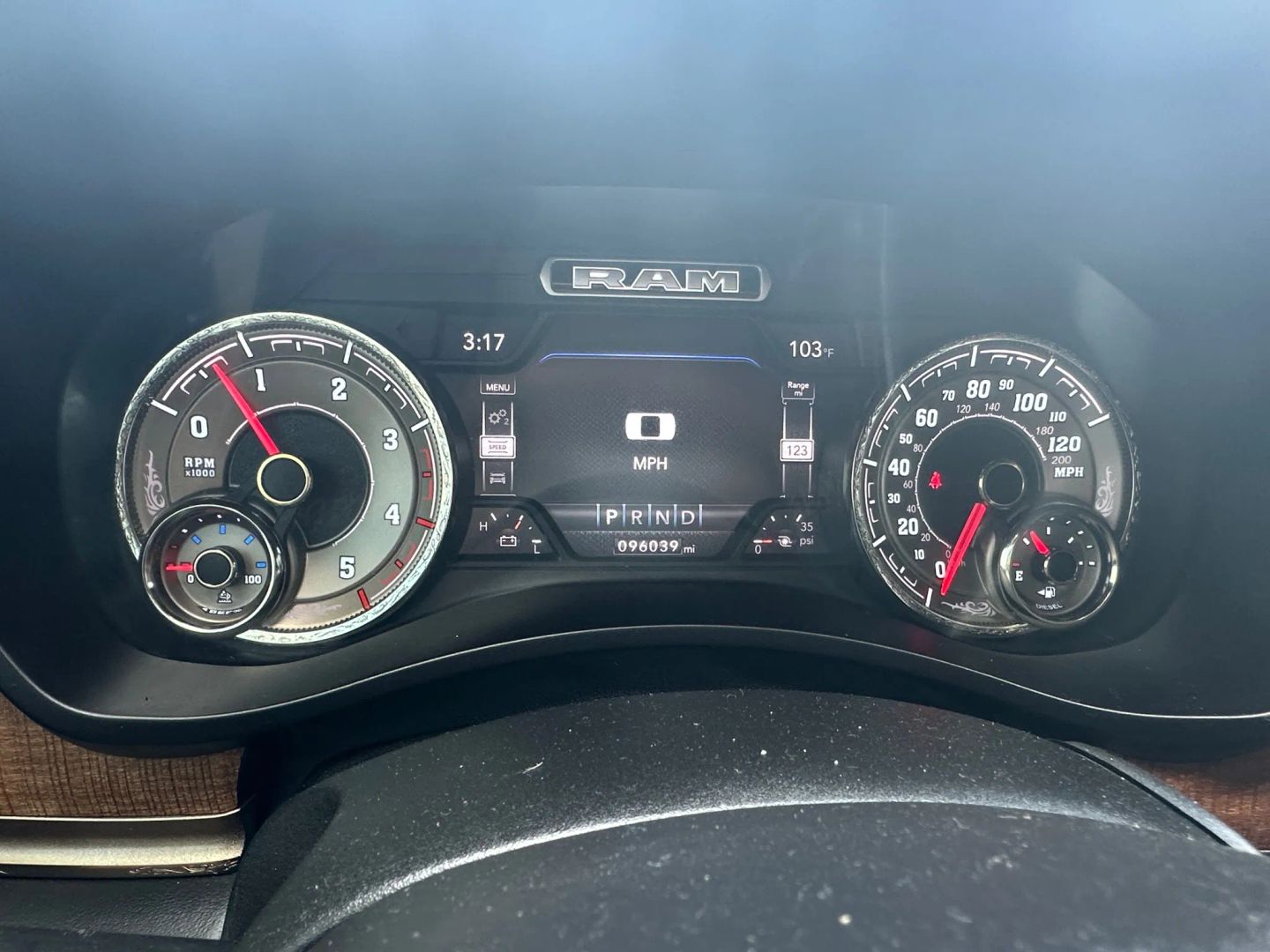 2021 Ram 2500 Longhorn photo 19