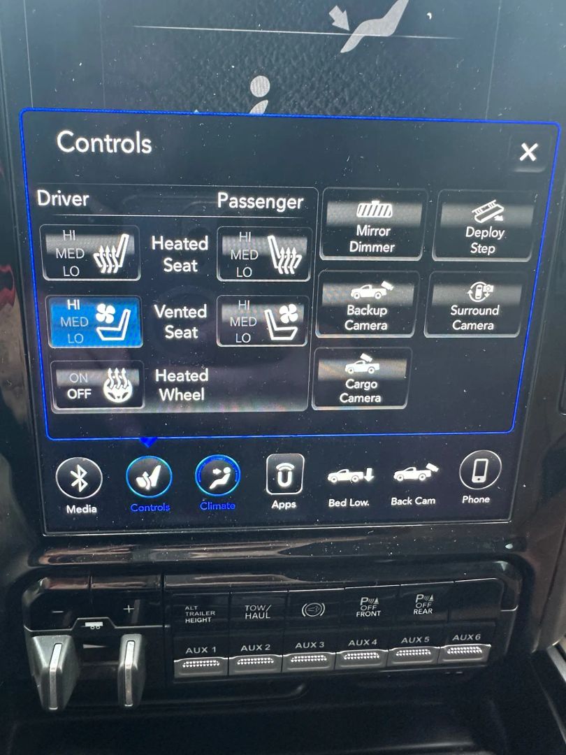 2021 Ram 2500 Longhorn photo 26