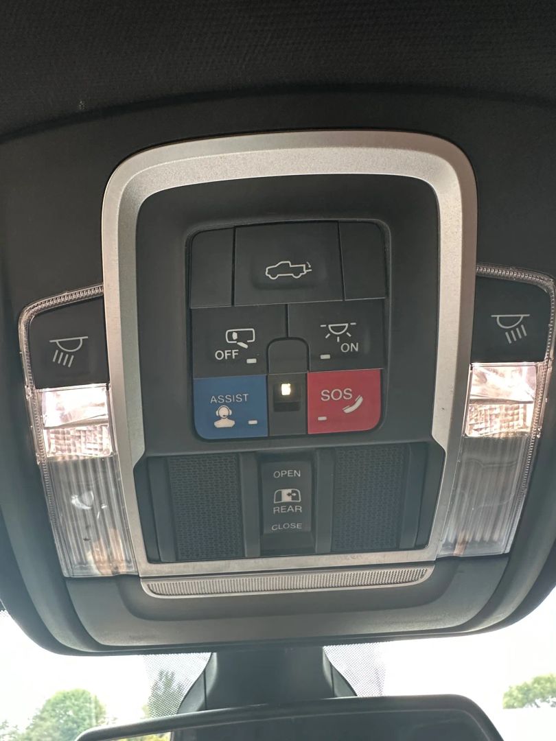 2021 Ram 2500 Longhorn photo 31