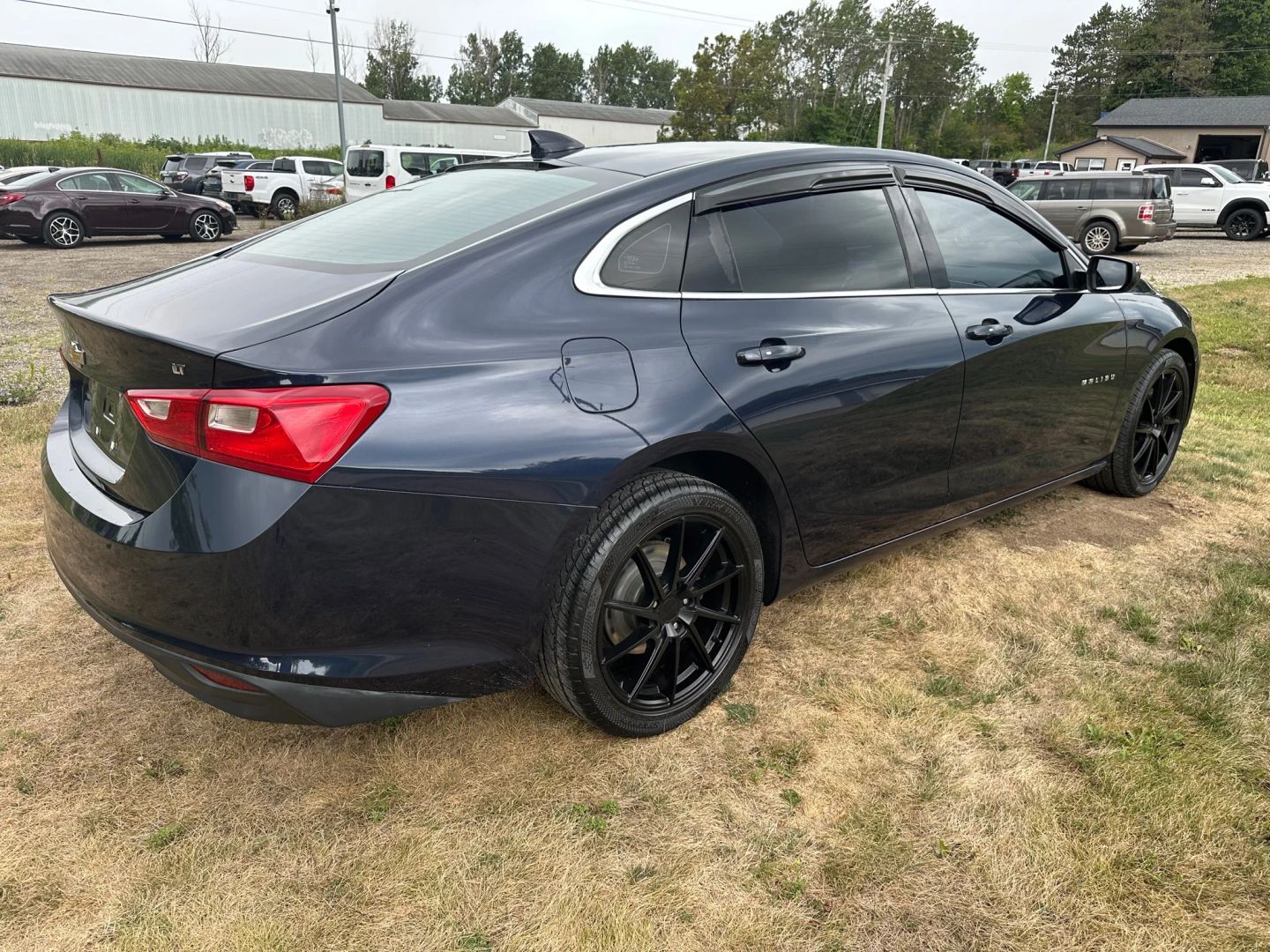 2016 Chevrolet Malibu 1LT photo 5