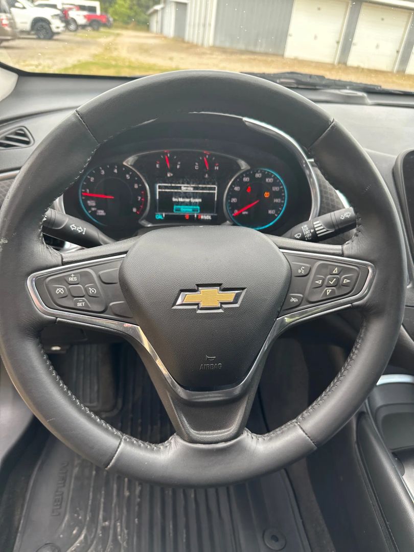 2016 Chevrolet Malibu 1LT photo 13