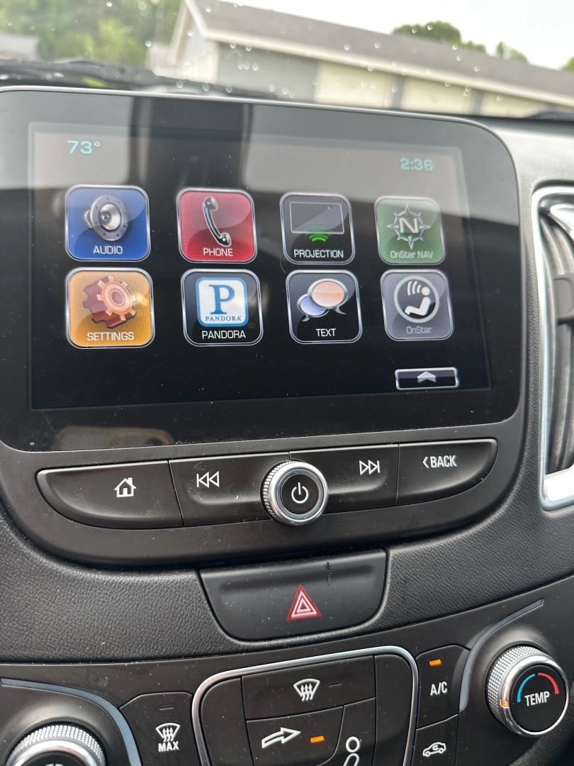 2016 Chevrolet Malibu 1LT photo 19