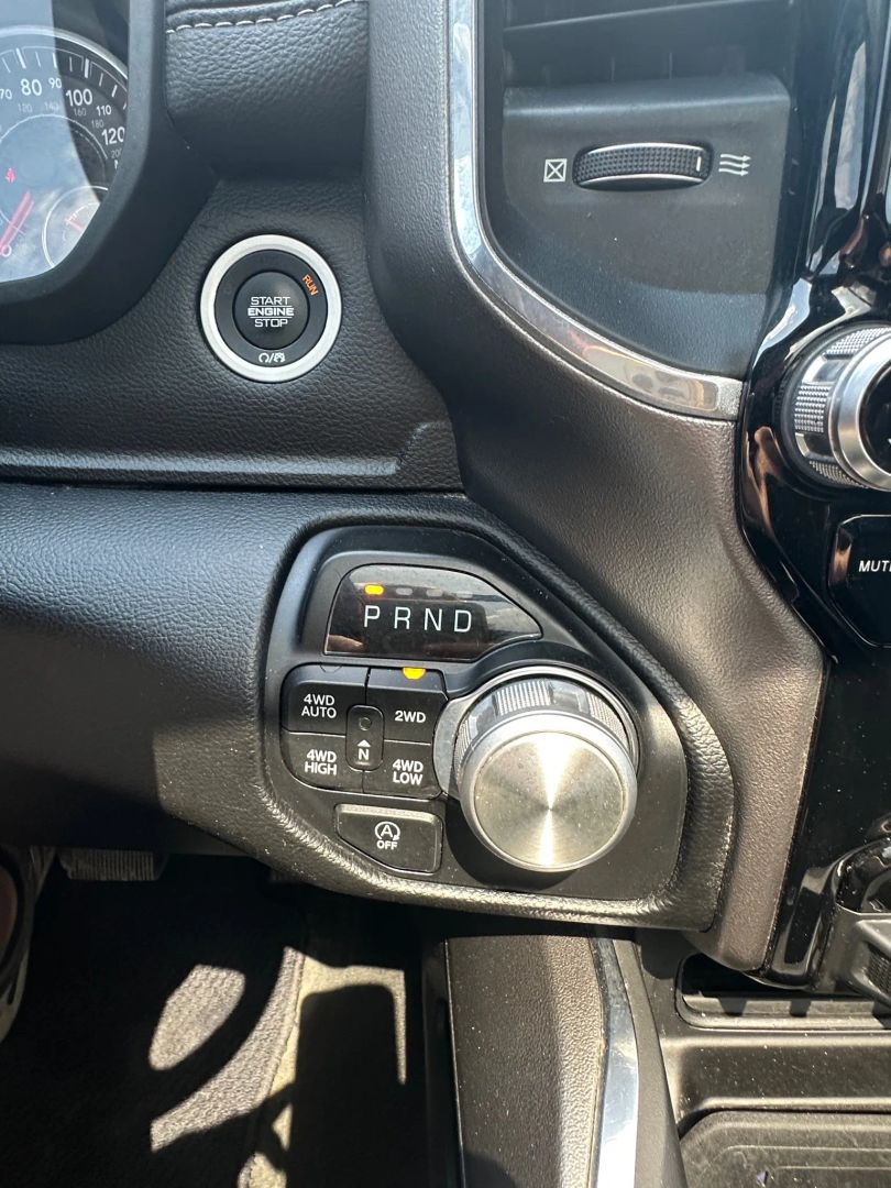2020 Ram 1500 Laramie photo 13
