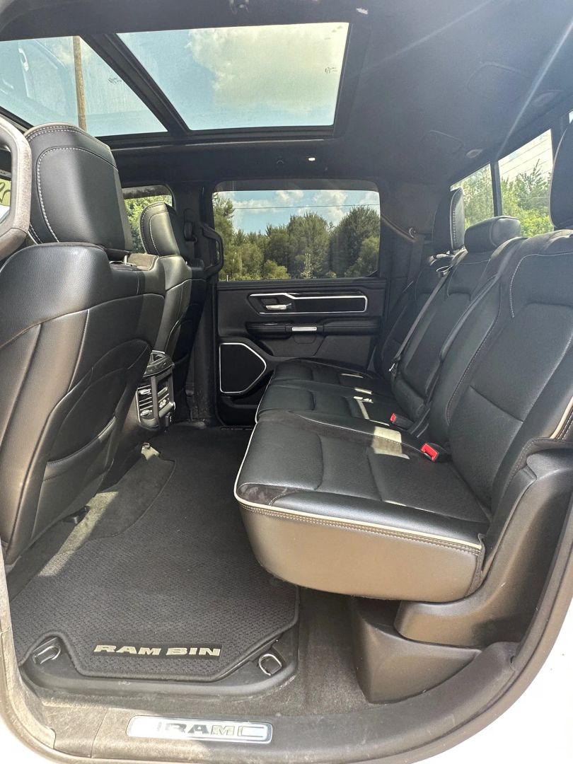 2020 Ram 1500 Laramie photo 23