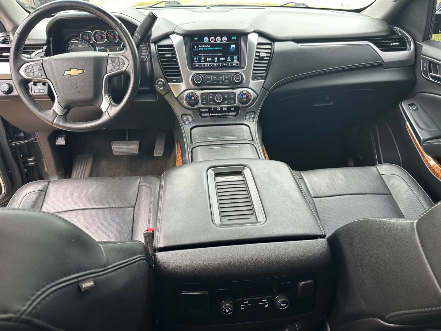 2016 Chevrolet Tahoe LTZ photo 21