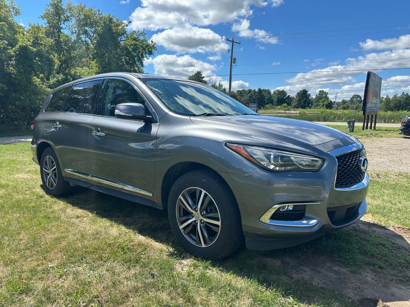 2018 Infiniti QX60 photo 3