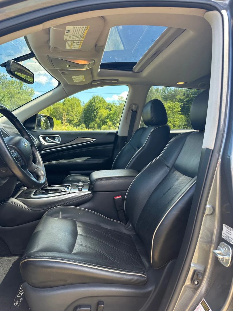2018 Infiniti QX60 photo 8