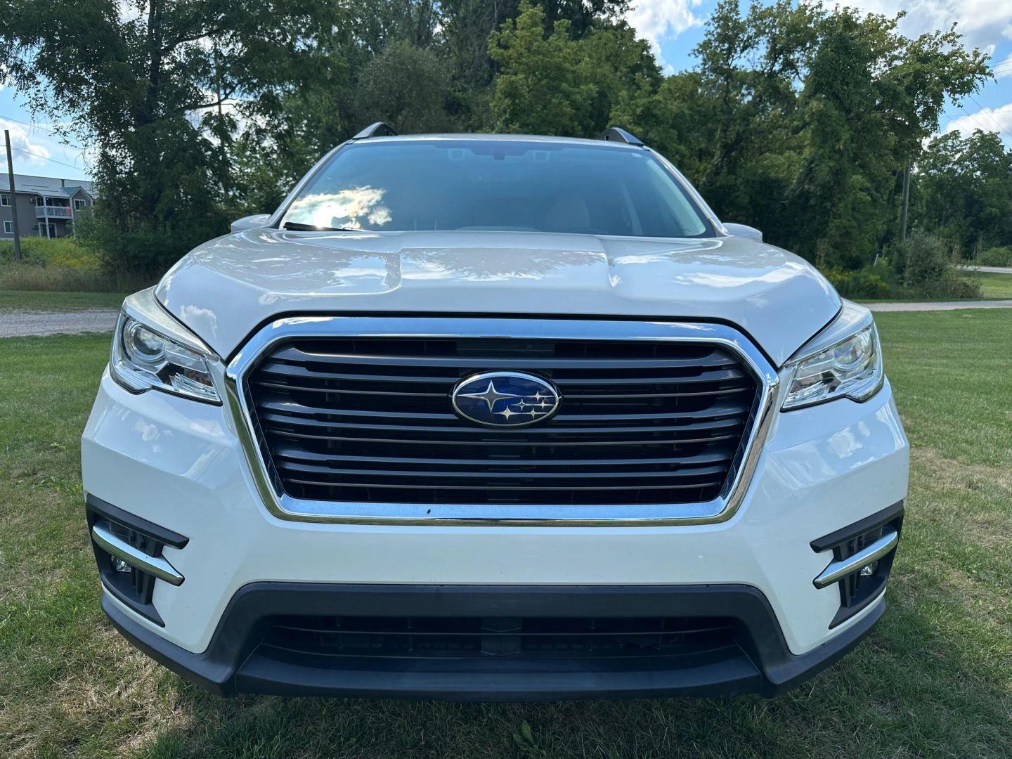 2019 Subaru Ascent Limited photo 2