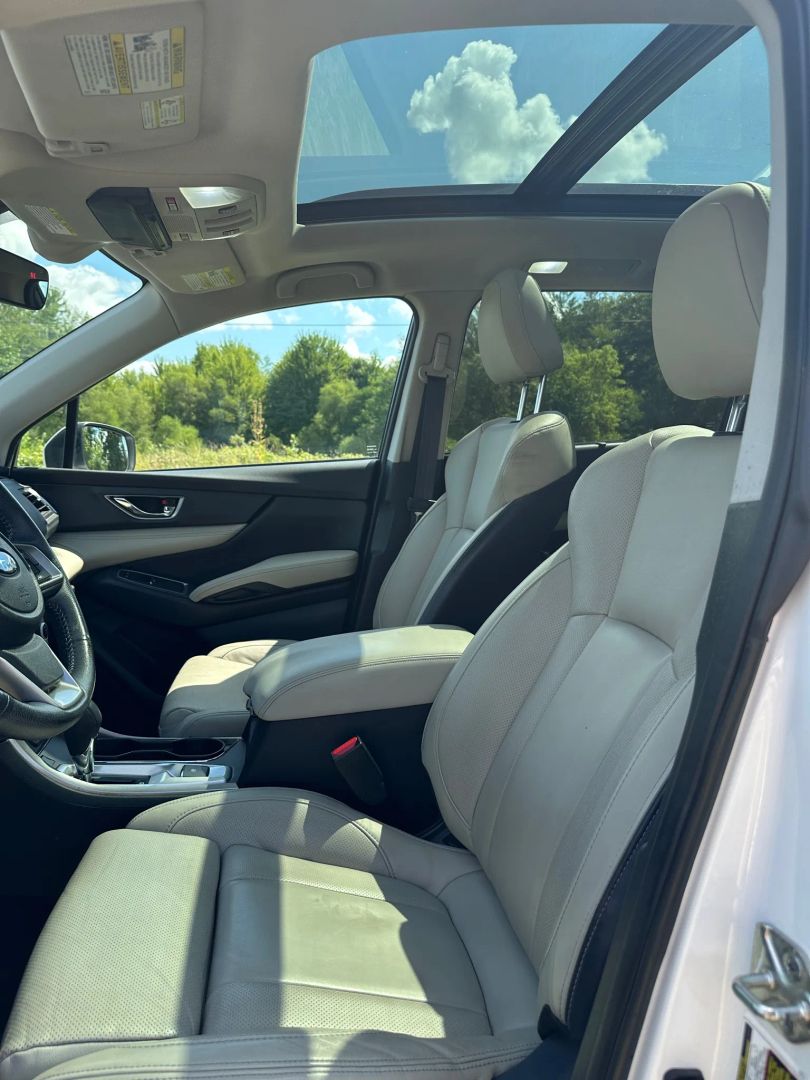 2019 Subaru Ascent Limited photo 8