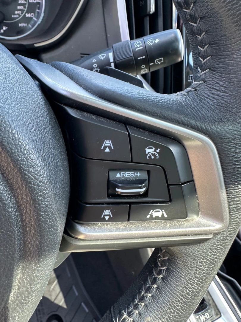 2019 Subaru Ascent Limited photo 13
