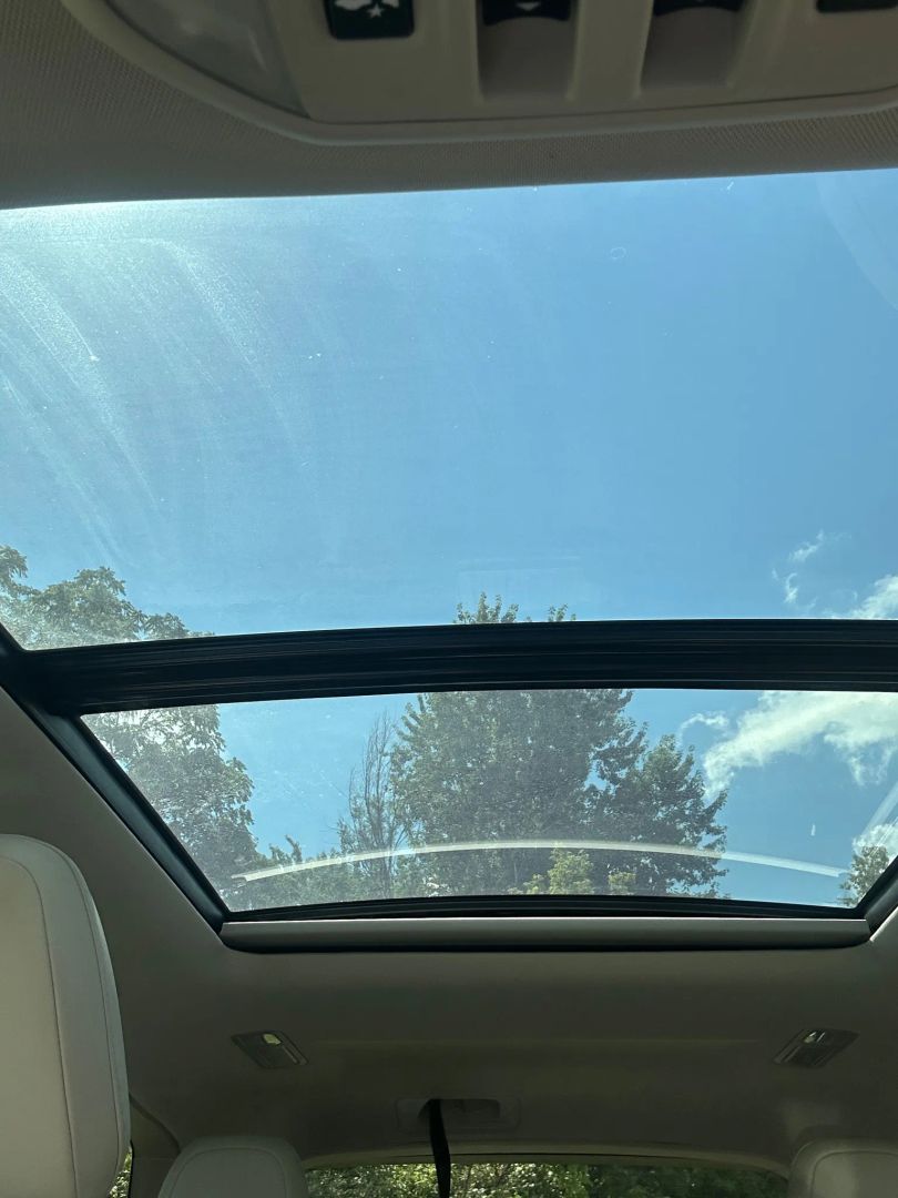 2019 Subaru Ascent Limited photo 18