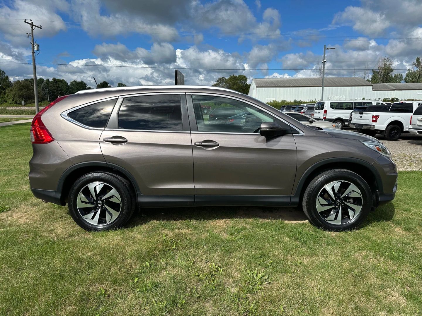 2016 Honda CR-V Touring photo 4
