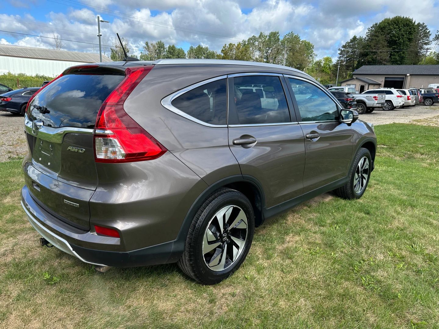2016 Honda CR-V Touring photo 5