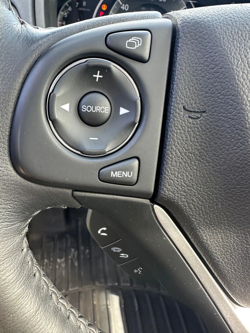 2016 Honda CR-V Touring photo 18