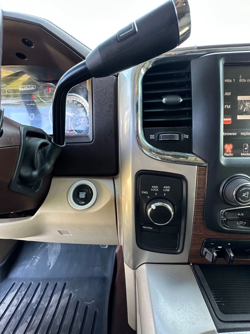 2017 Ram 2500 Laramie photo 20