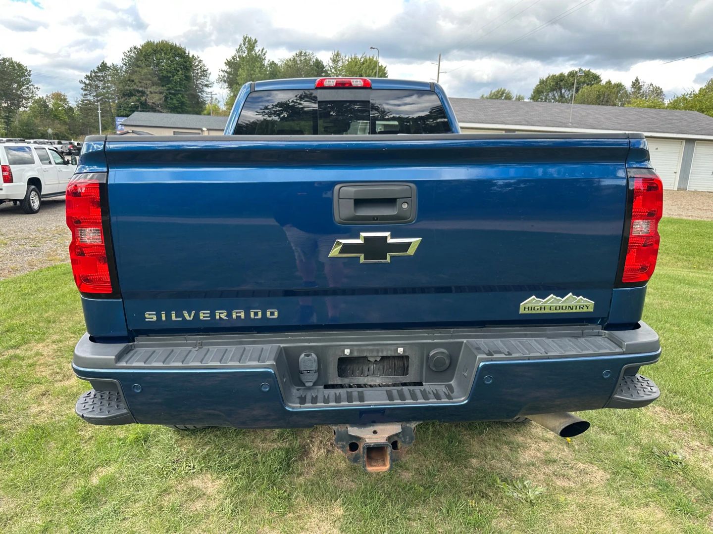2017 Chevrolet Silverado 3500HD High Country photo 5