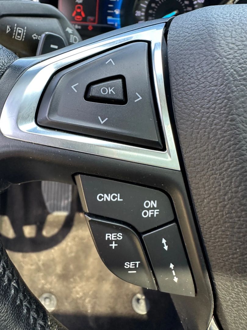 2020 Ford Fusion Titanium photo 15