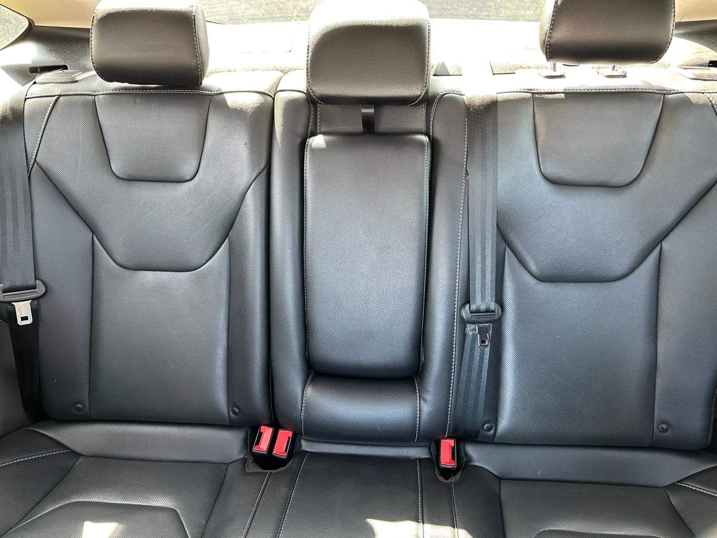 2020 Ford Fusion Titanium photo 24
