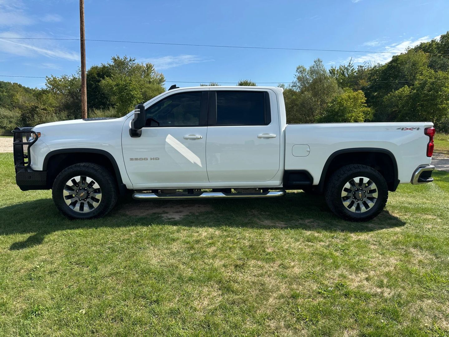 2022 Chevrolet Silverado 2500HD LT photo 9