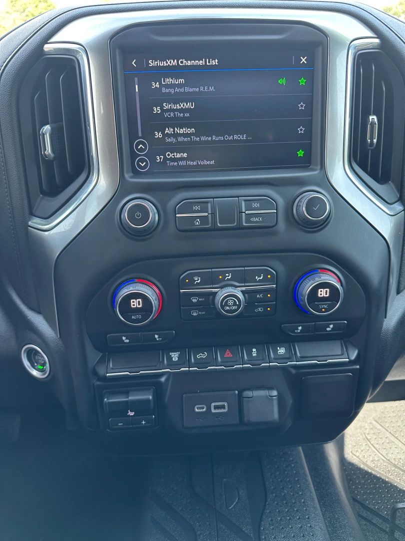2022 Chevrolet Silverado 2500HD LT photo 20