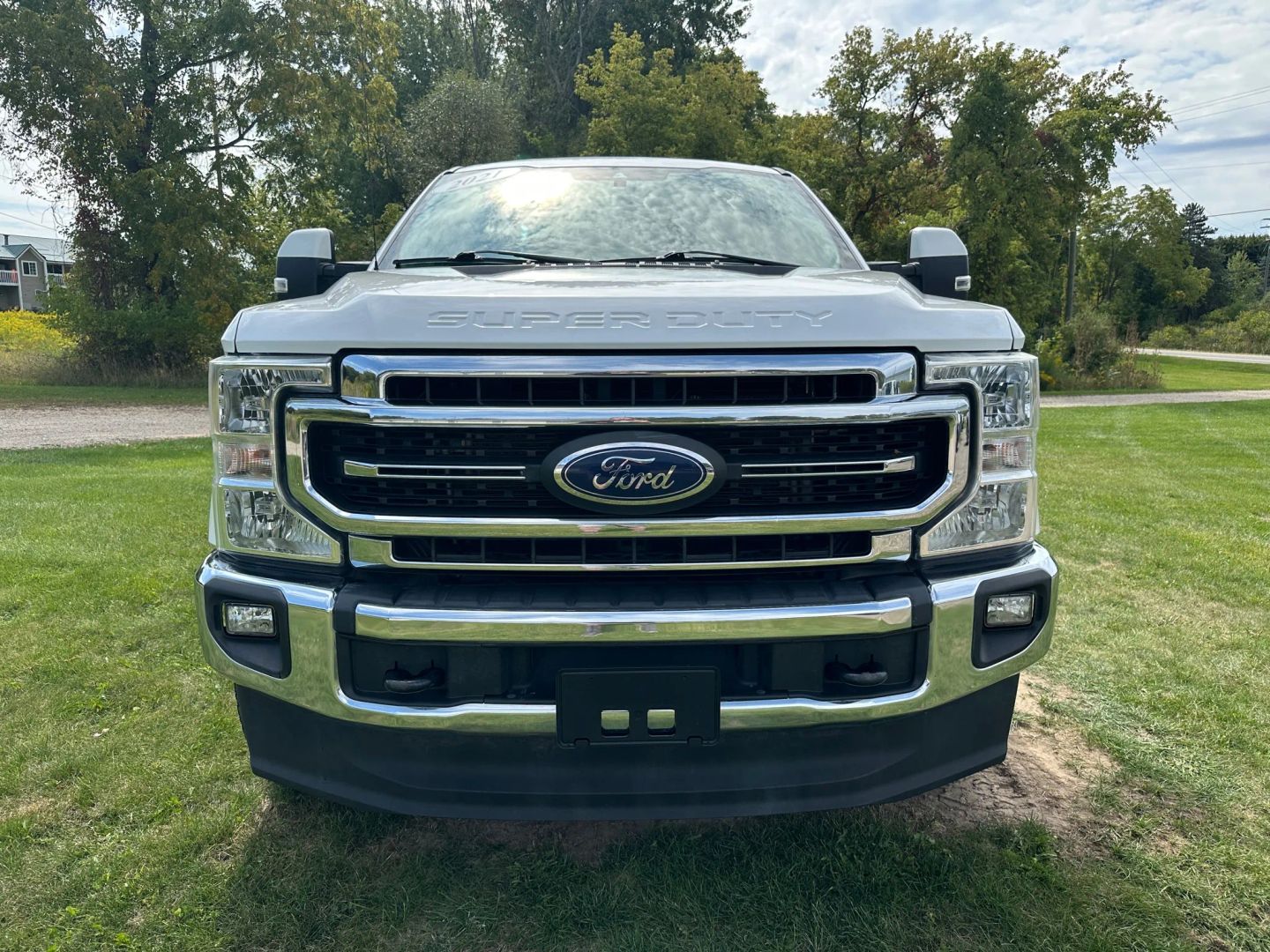2021 Ford F-250 Lariat photo 2