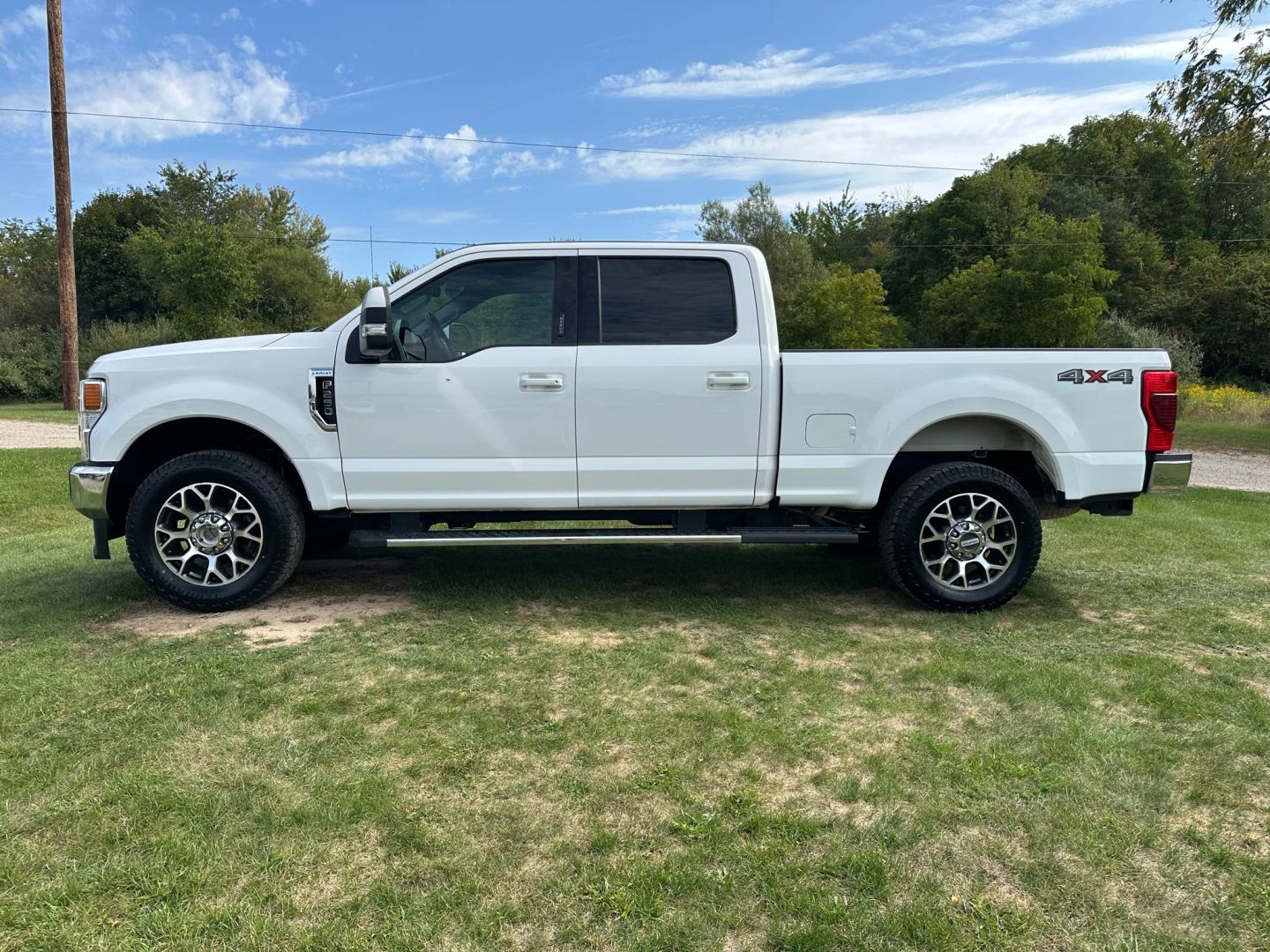 2021 Ford F-250 Lariat photo 9