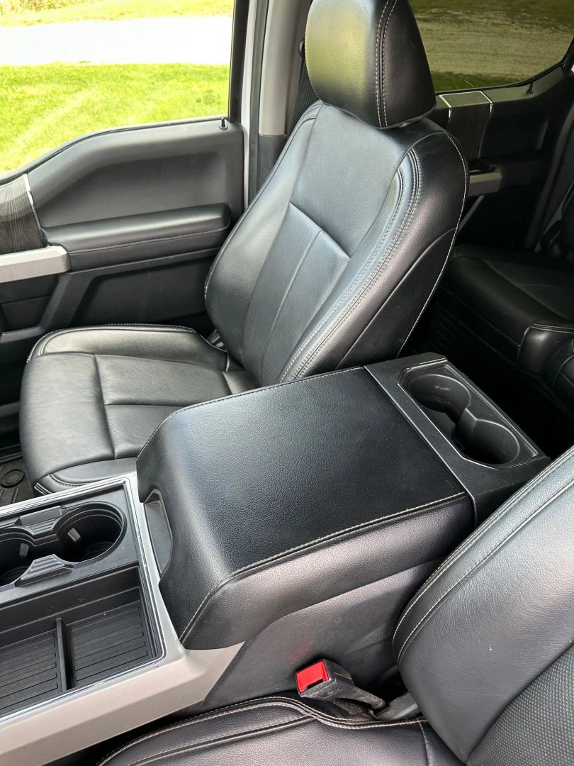 2021 Ford F-250 Lariat photo 14