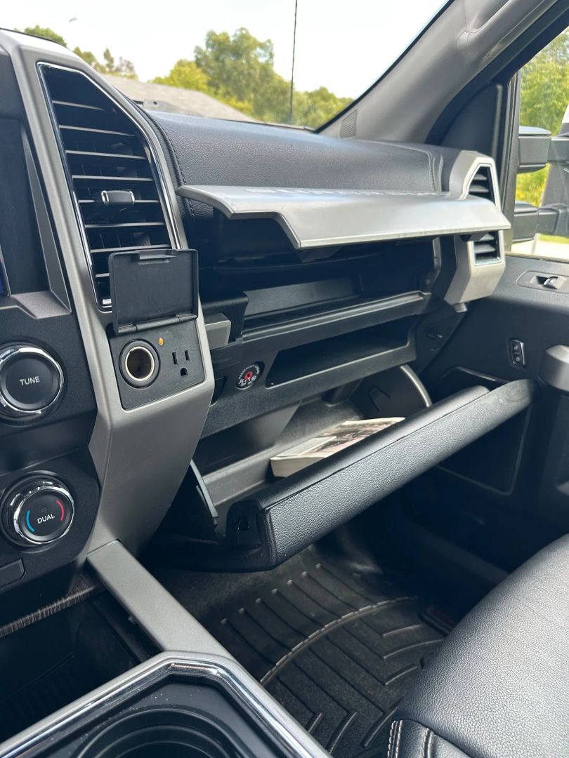 2021 Ford F-250 Lariat photo 23