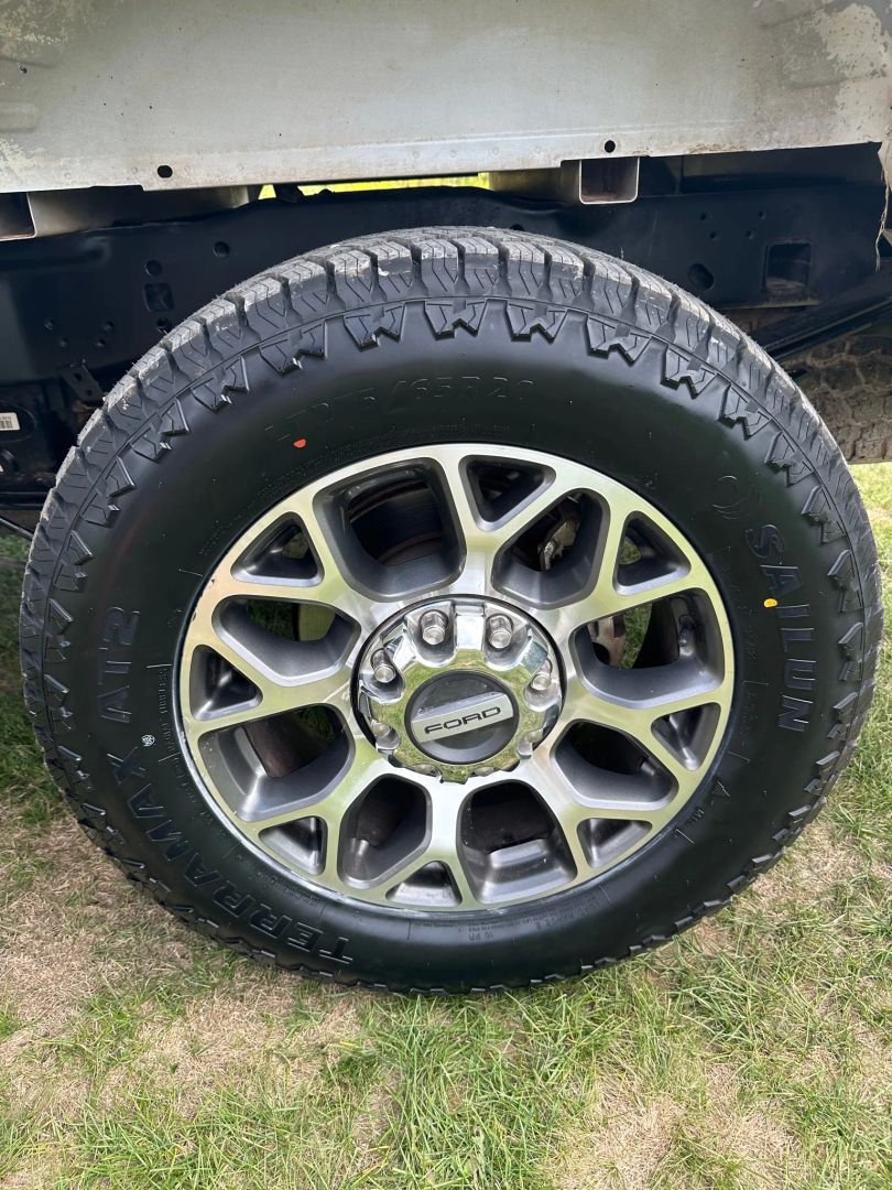 2021 Ford F-250 Lariat photo 33