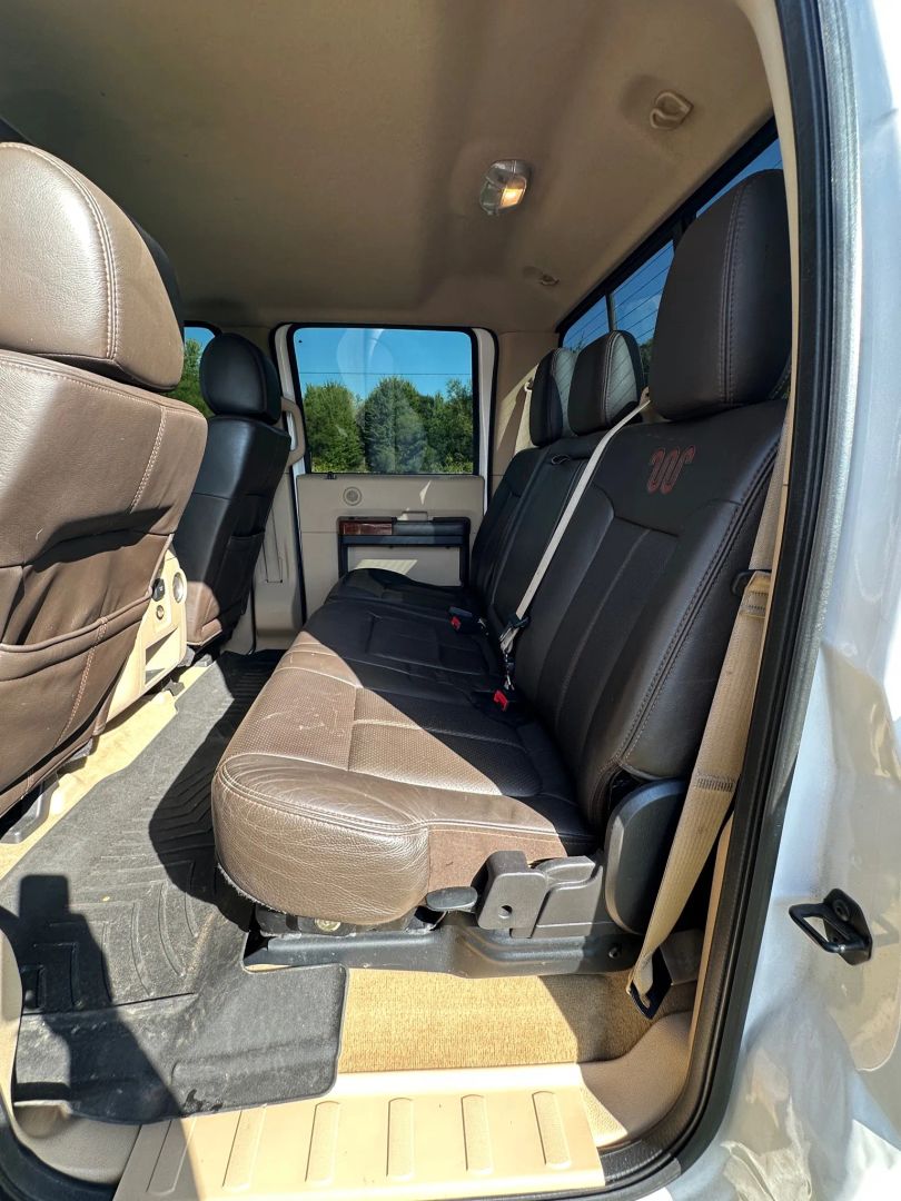 2016 Ford F-250 Lariat photo 31