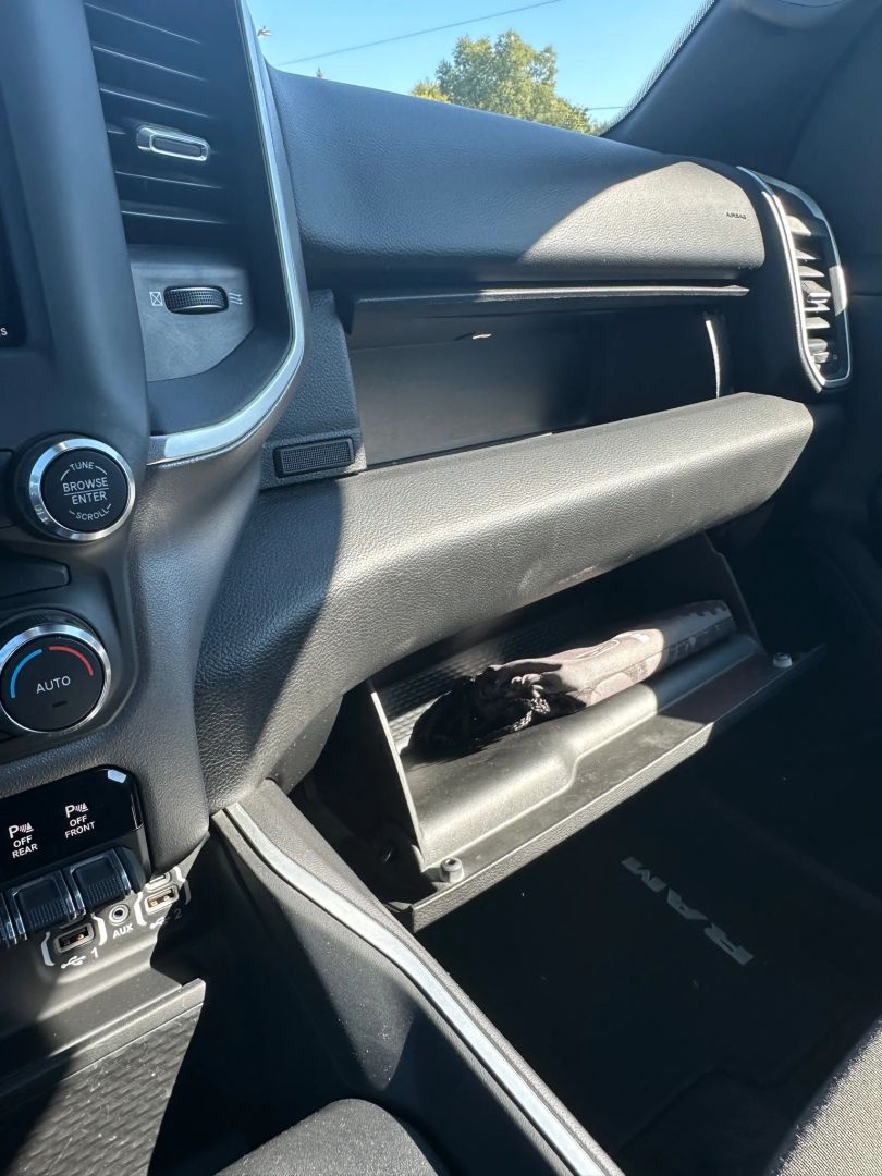 2020 Ram 1500 Big Horn photo 27