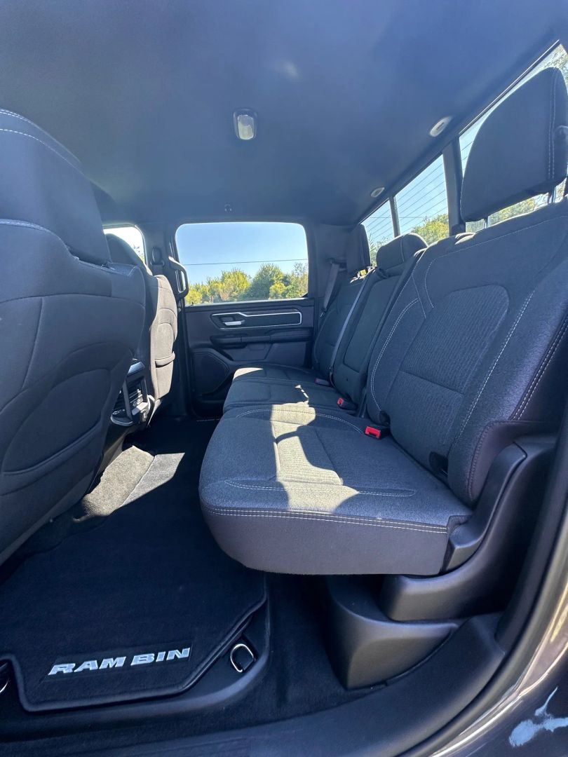 2020 Ram 1500 Big Horn photo 33