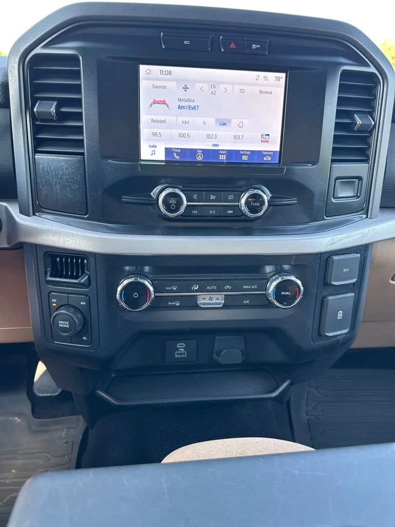 2022 Ford F-150 XLT photo 18