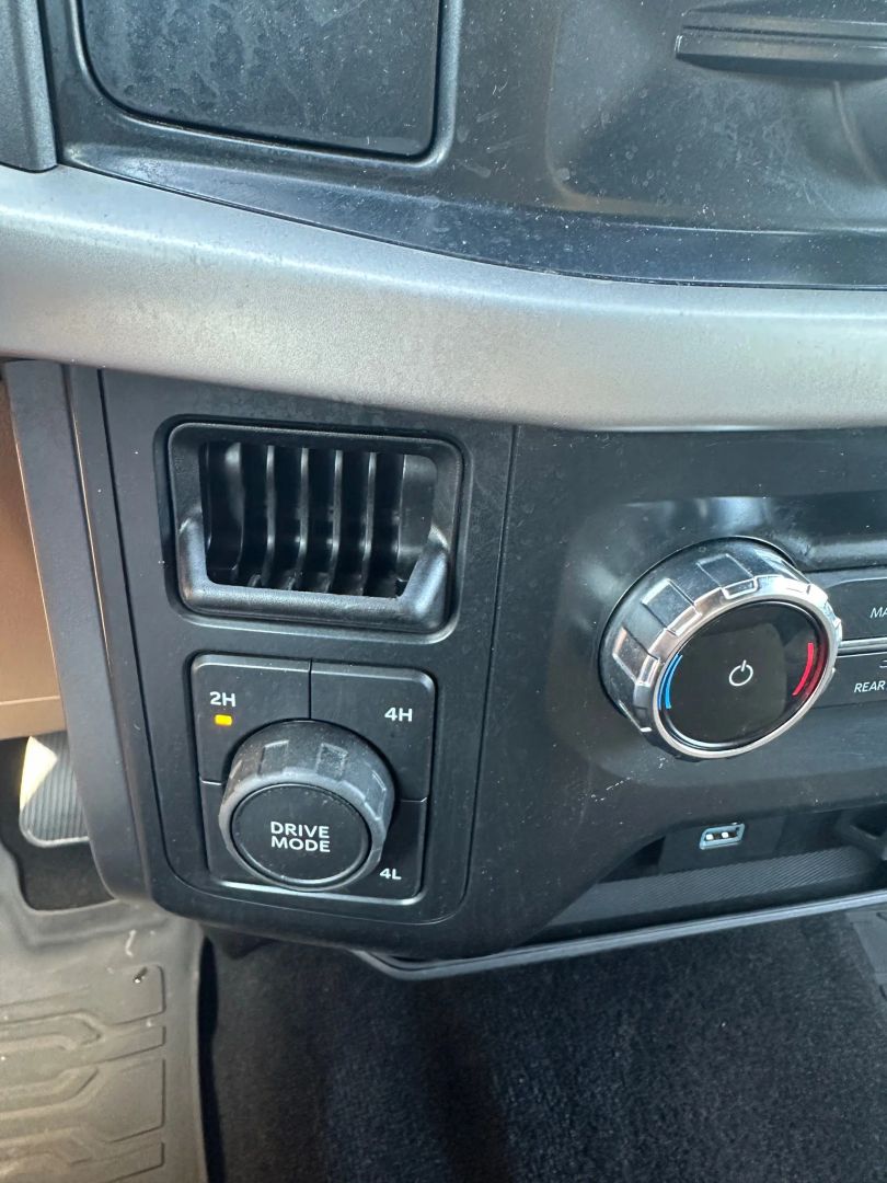 2022 Ford F-150 XLT photo 19