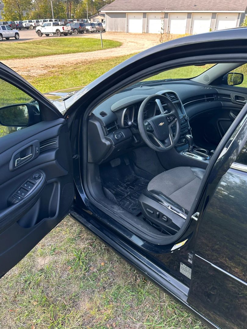 2015 Chevrolet Malibu 1LT photo 10