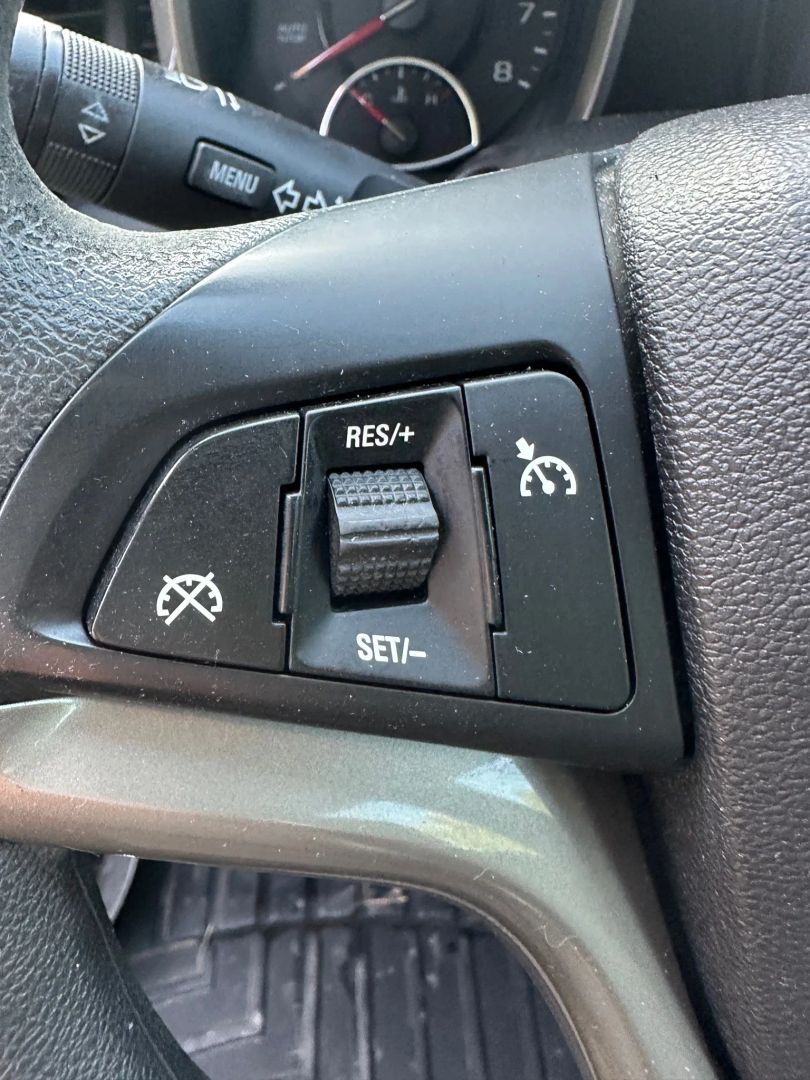 2015 Chevrolet Malibu 1LT photo 15