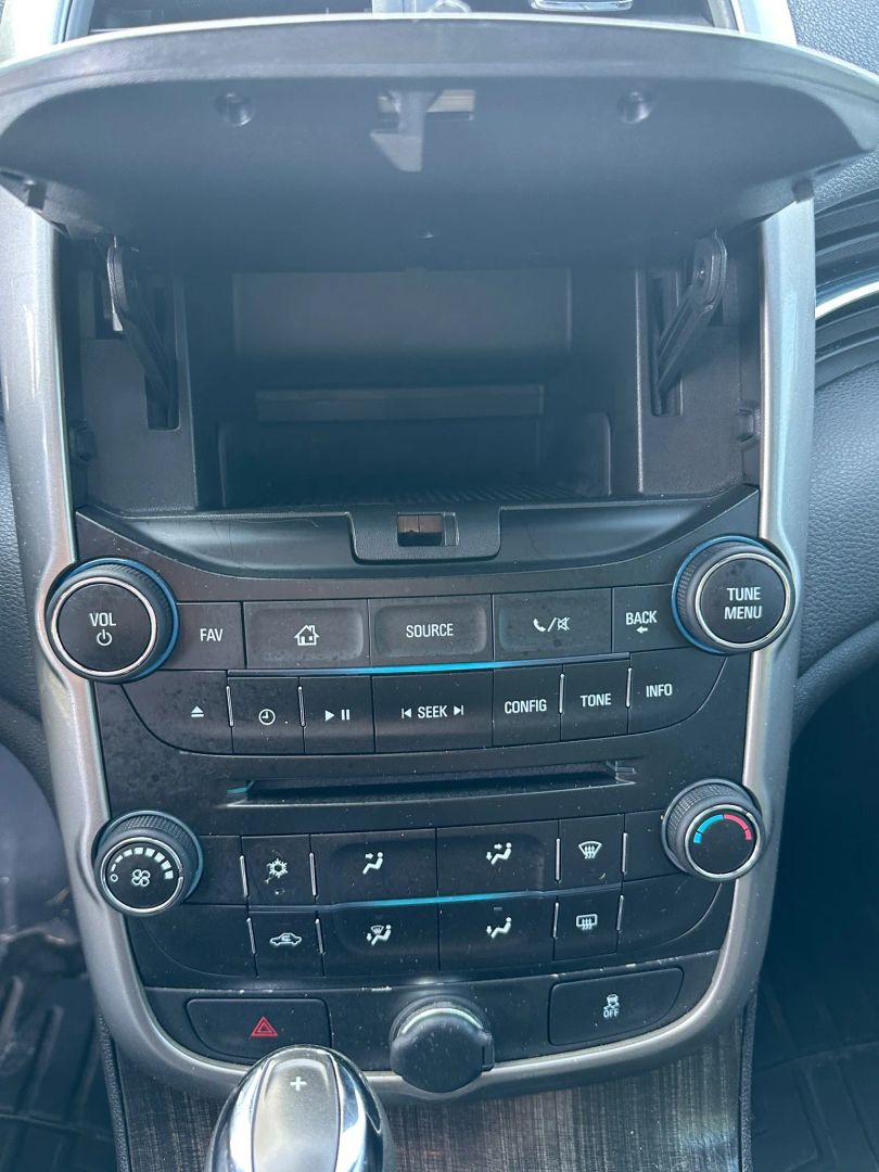 2015 Chevrolet Malibu 1LT photo 19