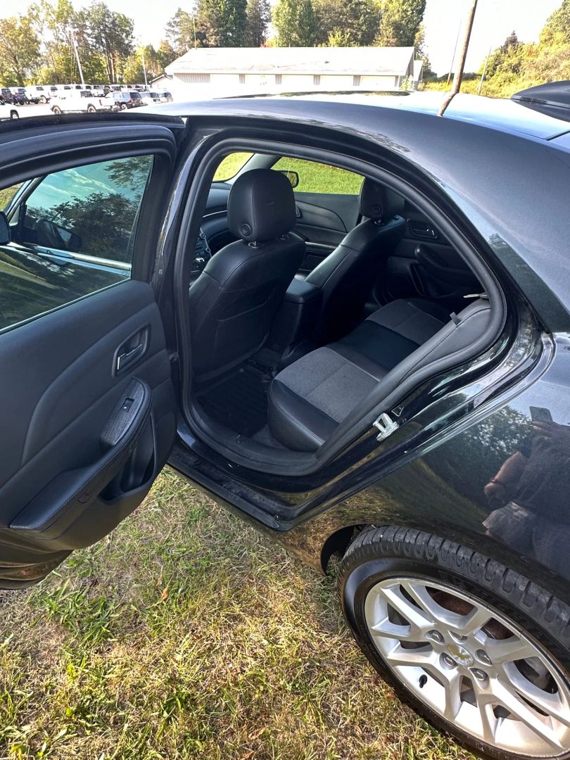 2015 Chevrolet Malibu 1LT photo 22
